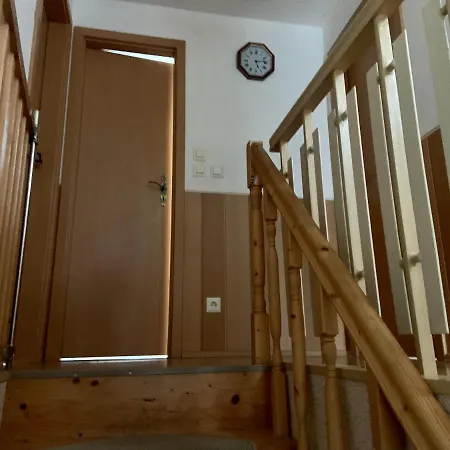 Bei Uschi Apartment